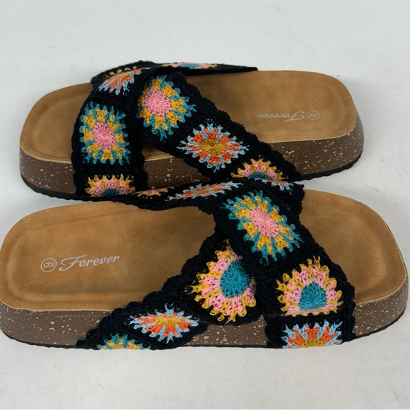 Forever Chubby-10 Black Crochet Bohemian Cork Sole Sandals, Size 9 - Picture 2 of 3
